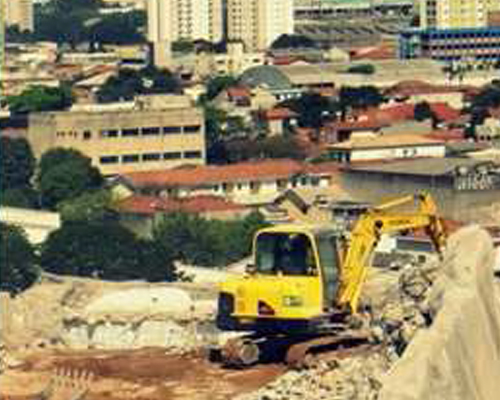 Demolição Conjunto Nova Grécia